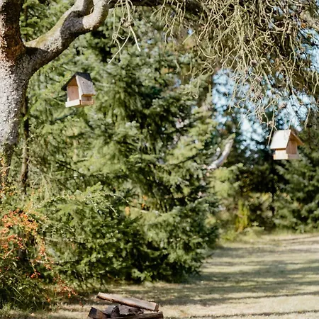 In 'schubben,' An Idyllic Garden Ferienhaus